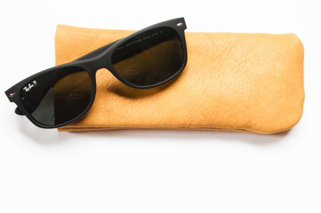 DIY-Leather-Sunglasses-Case