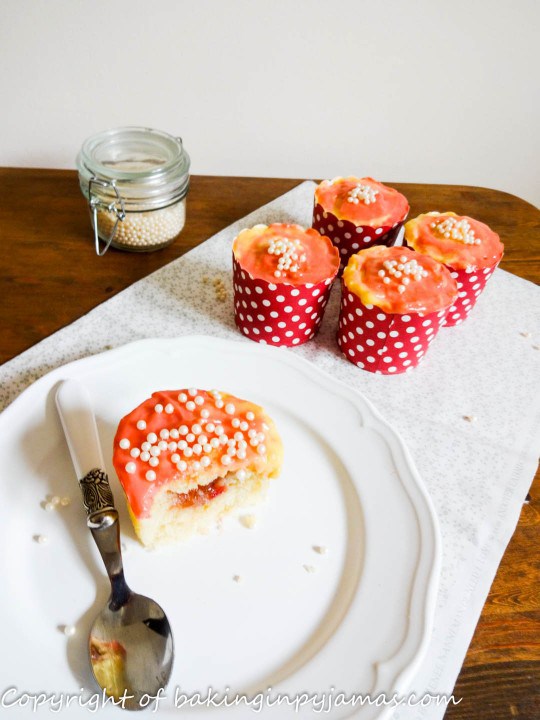 Rhubarb-Custard-Cupcakes