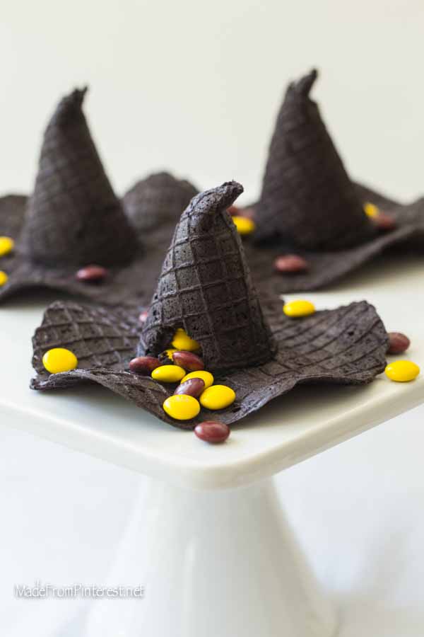 Professor McGonagall Hats made from homemade waffle cones with a candy surprise inside! Will be great for Harry Potter themed parties.